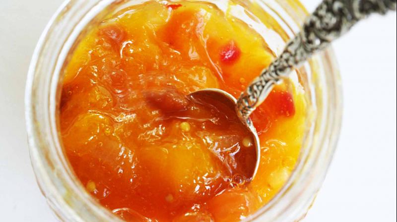 Apples and mangoes chutney