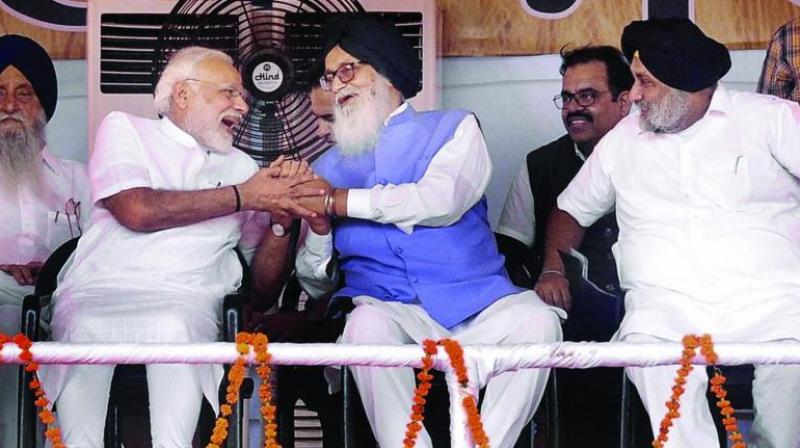 Narendra Modi, Parkash Singh Badal  