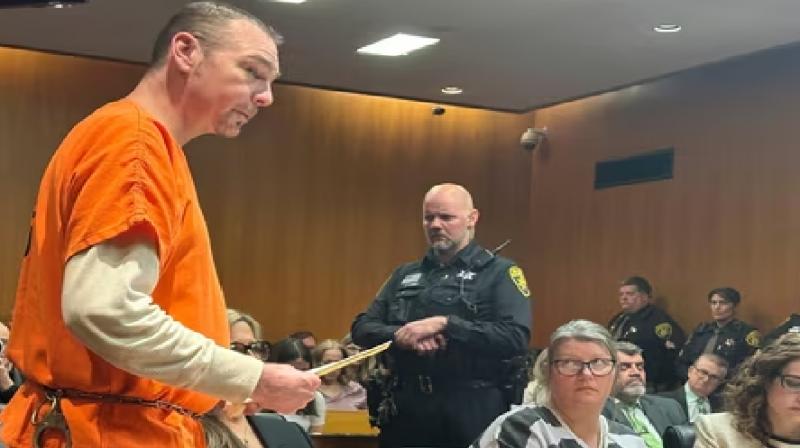 Parents of Michigan school shooter sentenced to prison