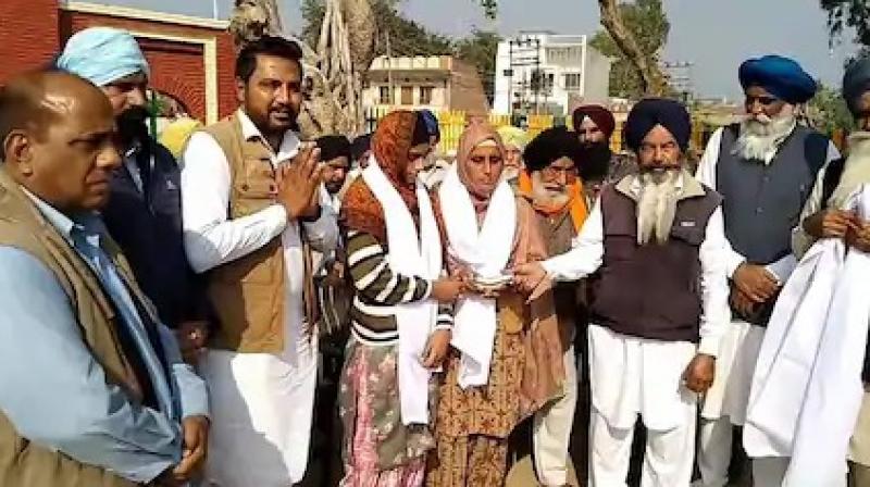 Agriculture Punjabis sent Financial Aid to The Families Of Farmers