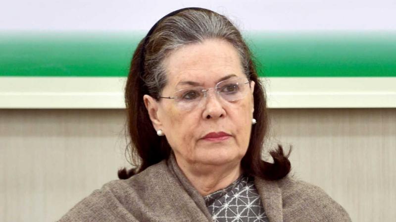 Sonia Gandhi offered quit as Congress president in cwc meeting