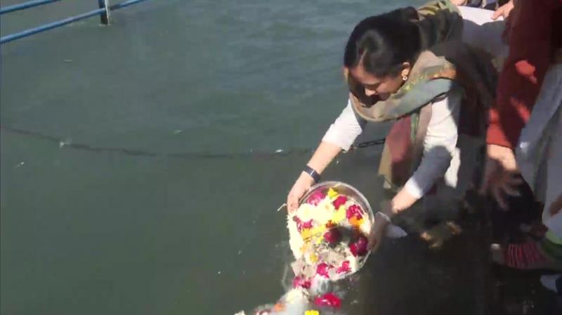  CDS General Bipin Rawat's daughters immerse ashes of parents in Ganga in Haridwar