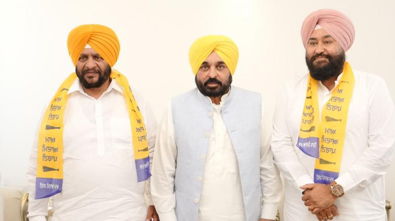 Akali Dal Leaders Join AAP
