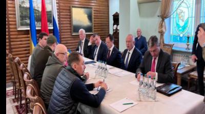 Ukraine, Russia Agree On Humanitarian Corridors For Evacuation