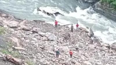 Vehicle fell in river.