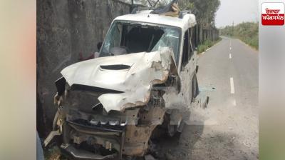 Uncontrollable Scorpio takes 2 women by surprise Latest News in Punjabi