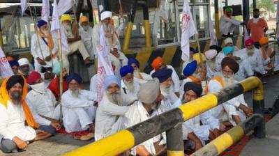 Toll Plaza over agriculture laws