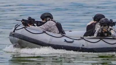  Marcos Commandos, who saved the ship from the Arabian Sea!