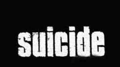 A young man, worried about the disease, struck the wall in the Bhakra Canal