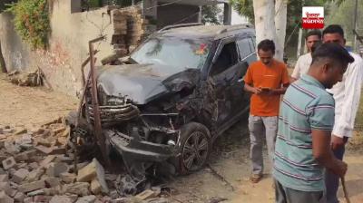 ਹਾਦਸਾ ਗ੍ਰਸਤ ਕਾਰ ਦੀ ਤਸਵੀਰ 