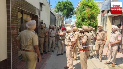 On the 222nd day of the police arrested 77 drug smugglers along with 17.7 kg heroin and drug money worth Rs 15 lakh.