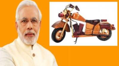 PM Modi-Motorcycle
