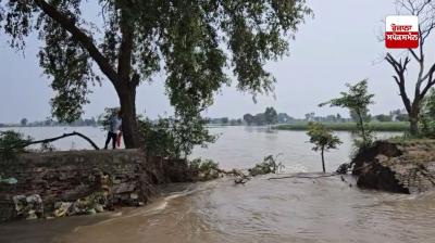  ਸੰਗਰੂਰ ਦੇ ਪਿੰਡ ਖਡਿਆਲ ਨੇੜੇ ਨਹਿਰ ’ਚ ਪਿਆ ਪਾੜ 