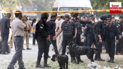 Delhi News: The sound of the explosion echoed 2 km away