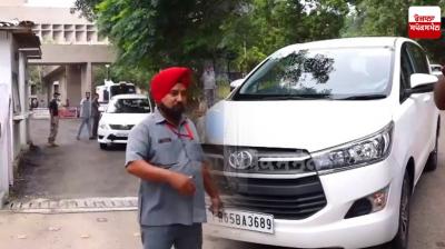 Many MLAs including Navjot Sidhu reached vidhan sabha