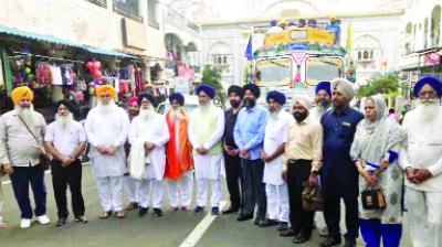SGPC President Gobind Singh Longowal and other dignitaries