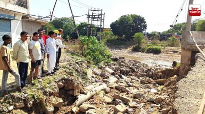 The road to Singha-Devi bridge was washed away in the rain, BJP demanded immediate repairs from the government