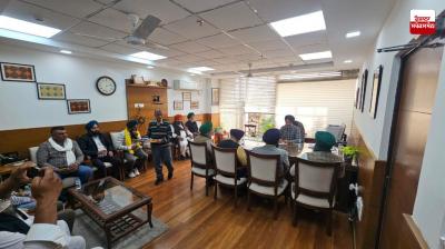 Protest in front of Jalandhar Secretariat regarding sugarcane demands