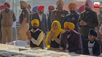 Chief Minister Bhagwant Mann reached his village Satoj