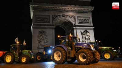 French farmers march to parliament with 350 tractors to protest EU trade deal