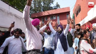 AAP Punjab celebrates court verdict in favour of Arvind Kejriwal and AAP leaders in Chandigarh
