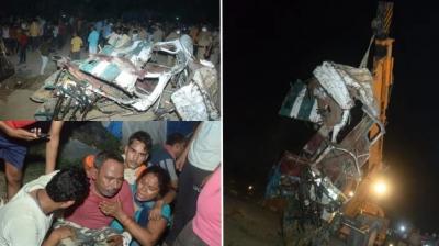 Terrible road accident in Kanpur