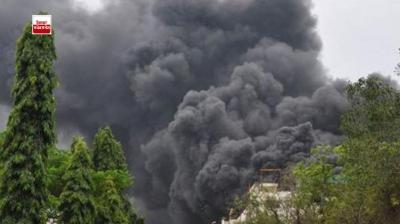  ਗੁਜਰਾਤ ਦੇ ਭਰੂਚ ’ਚ ਕੈਮੀਕਲ ਪਲਾਂਟ ’ਚ ਜ਼ਹਿਰੀਲੀ ਗੈਸ ਲੀਕ ਹੁੰਦੀ ਹੋਈ 