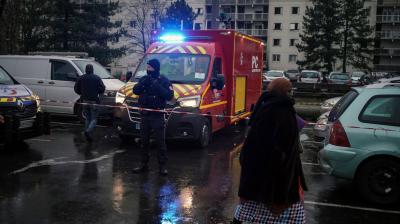 10 dead, including 5 children, in France apartment fire