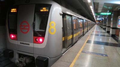 Delhi Metro service suspended due to heavy rain News in punjabi 