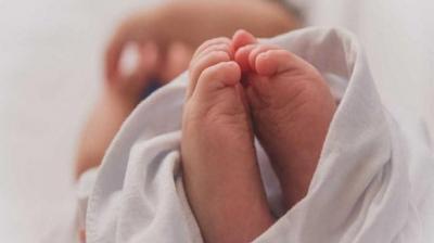 Mother throw baby girl after birth in kaithal video is going viral