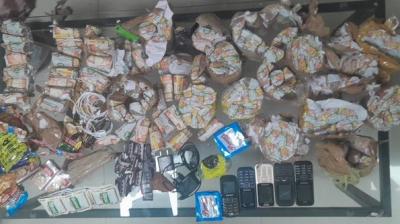 Amritsar police recovered mobile phones, chargers, heater springs and large quantities of beedis, cigarettes and other drugs.