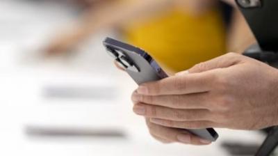 'Appoint Indians as CEOs, COOs', Centre tells Chinese handset manufacturers