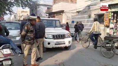 An explosion near the police station in Amritsar, Allah officers of the police are present on the spot