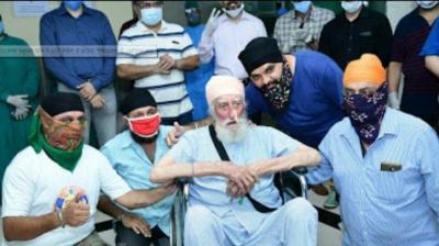 Sikh returns home after recovering from corona