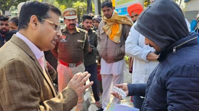 Unexpected visit to Civil Hospital Mohali by Chief Secretary