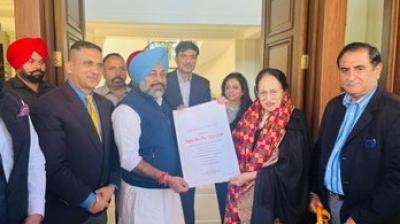 Punjab Government honored Padma Shri Rajni Becter with 'Certificate of Honor'