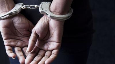 A Women and her partner arrested with 4 Kg heroien