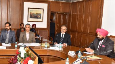 Sarkaria reviewed flood protection arrangements