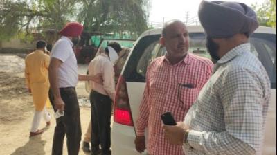 5000 bribe of electricity board J.E 