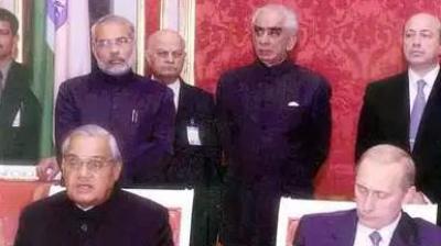 Modi with Atal Bihari
