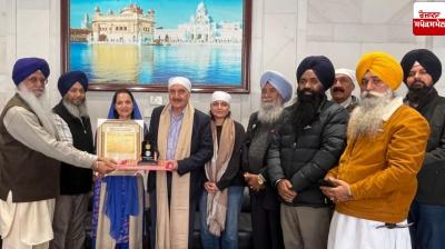 British Columbia Speaker Raj Chauhan along with family pays obeisance at Sachkhand Sri Harmandir Sahib