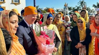 New Zealand Prime Minister Chris Hipkins paid obeisance at Takanini Gurdwara Sahib