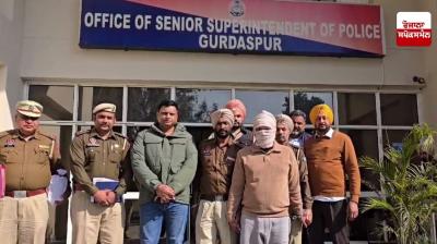  ਗੁਰਦਾਸਪੁਰ ਪੁਲਿਸ ਵਲੋਂ ਕਾਬੂ ਕੀਤਾ ਮੁਲਜ਼ਮ 