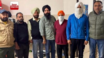 ਵਿਜੀਲੈਂਸ ਵਲੋਂ ਫੜੇ ਗਏ ਮੁਲਜ਼ਮ 