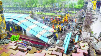 Bridge Fallen in Mumbai
