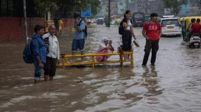 Delhi all government and private schools-will-be-closed-today-