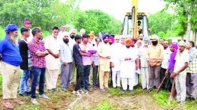 Kuljeet Singh Nagra Launching the work 