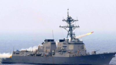US warship sails near disputed Paracel in South China 