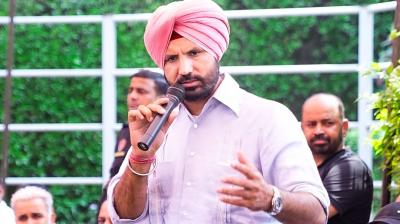 ਰਾਜਾ ਵੜਿੰਗ ਸੰਬੋਧਨ ਕਰਦੇ ਹੋਏ 