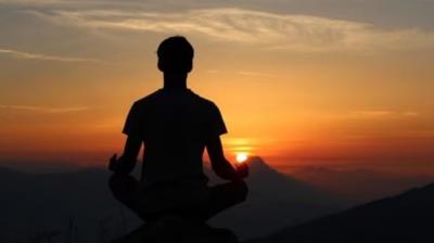 If you want to live for 100 years then adopt this lifestyle